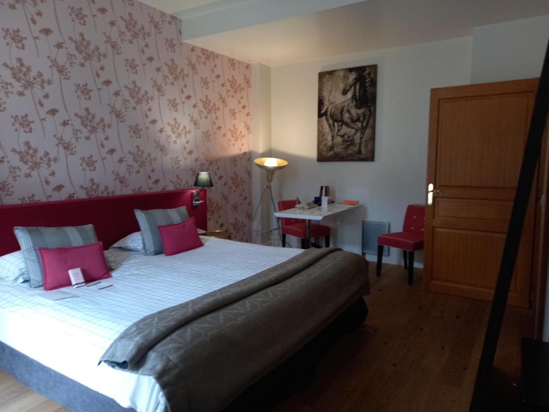 Domaine De Barive Hotel Sainte-Preuve ภายนอก รูปภาพ