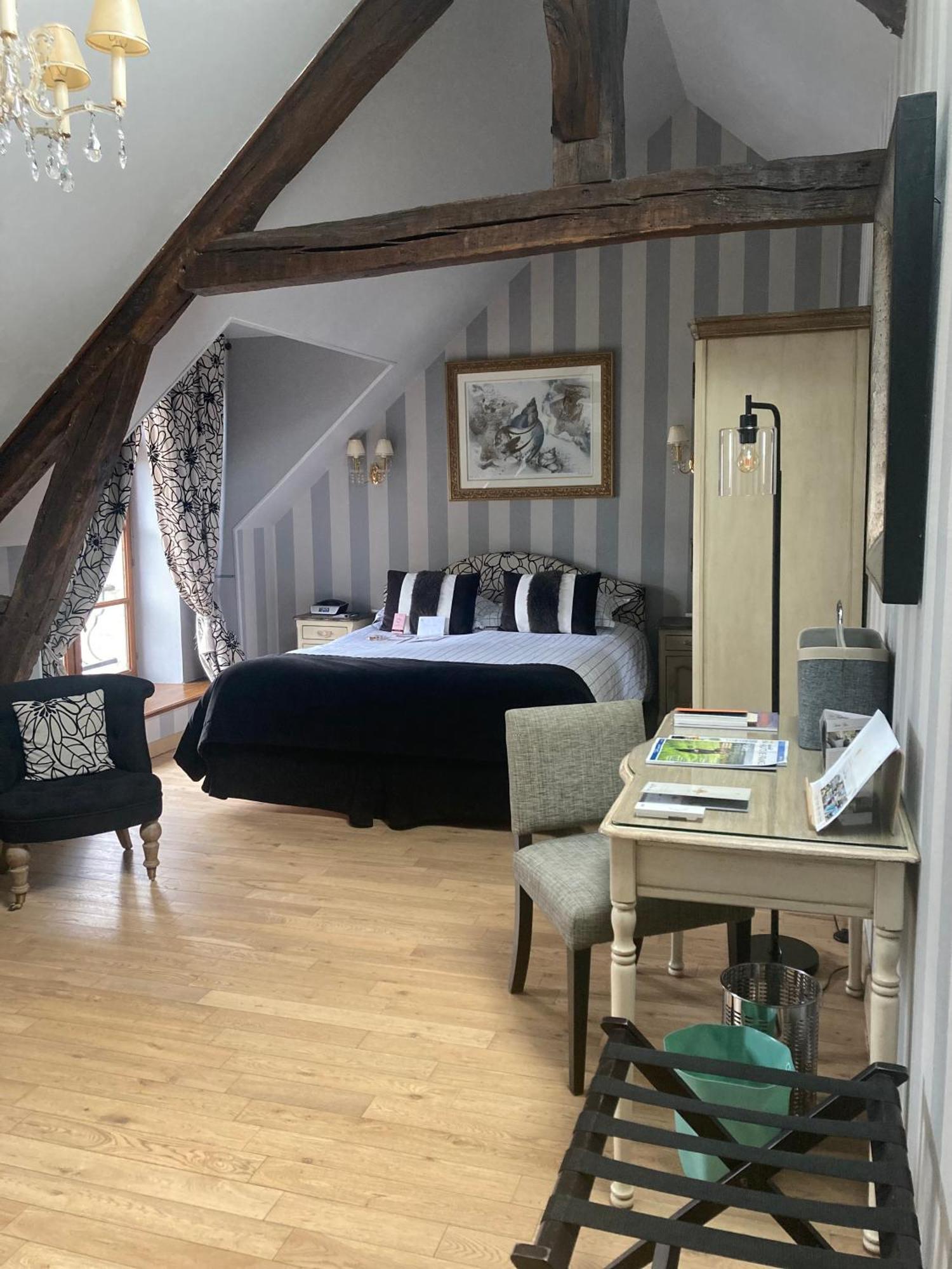 Domaine De Barive Hotel Sainte-Preuve ภายนอก รูปภาพ