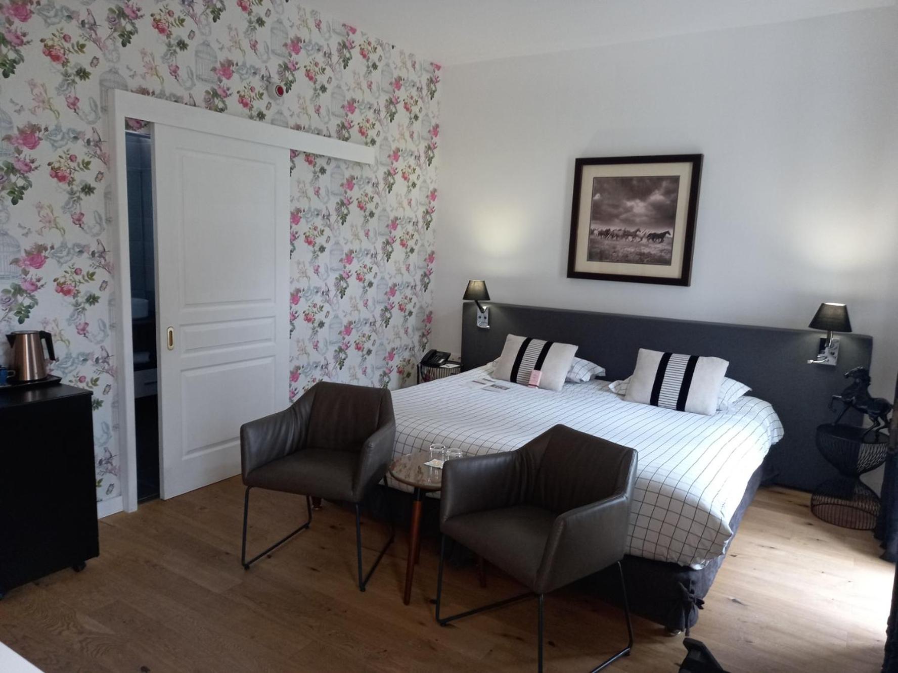 Domaine De Barive Hotel Sainte-Preuve ภายนอก รูปภาพ