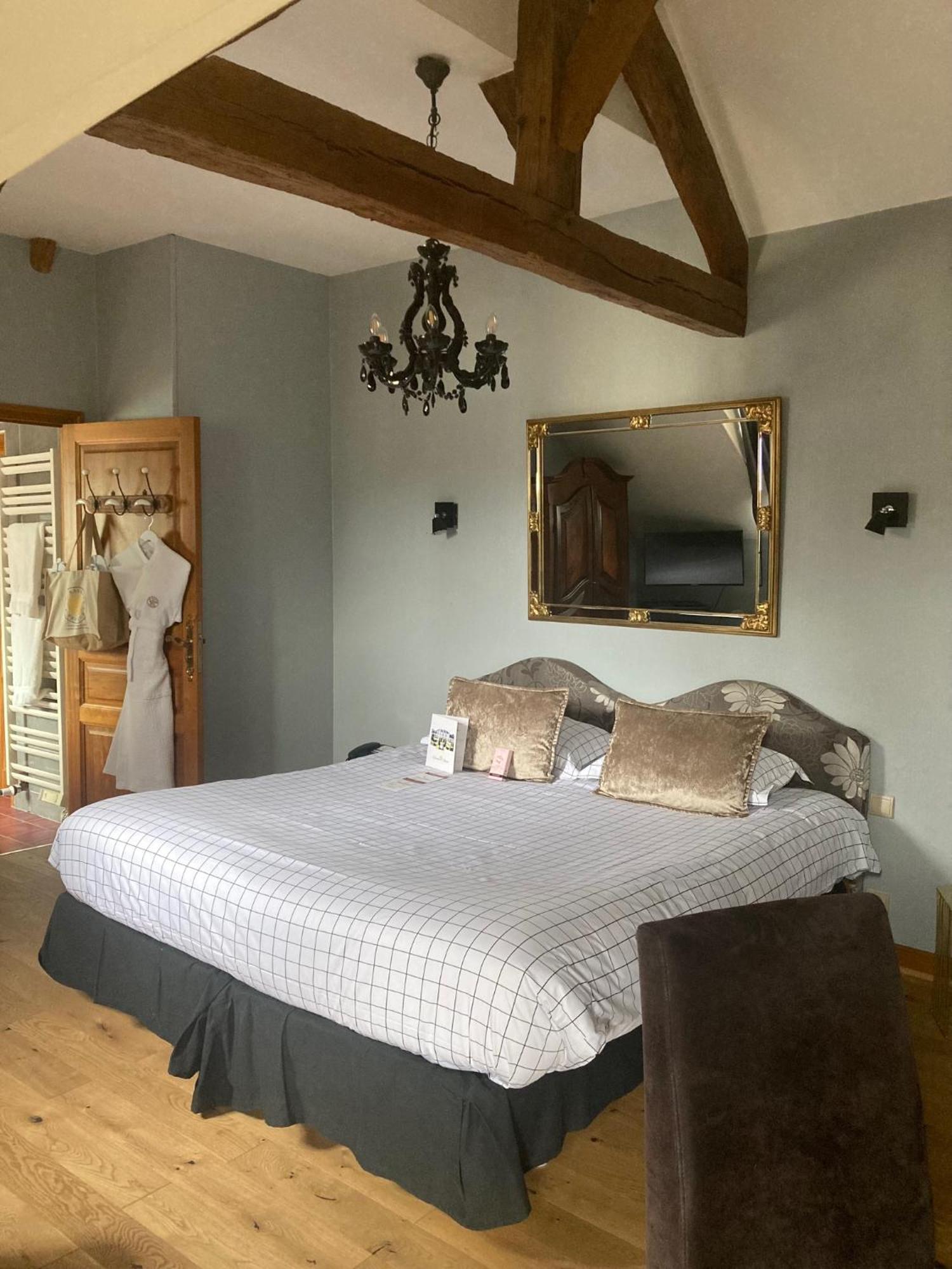 Domaine De Barive Hotel Sainte-Preuve ภายนอก รูปภาพ